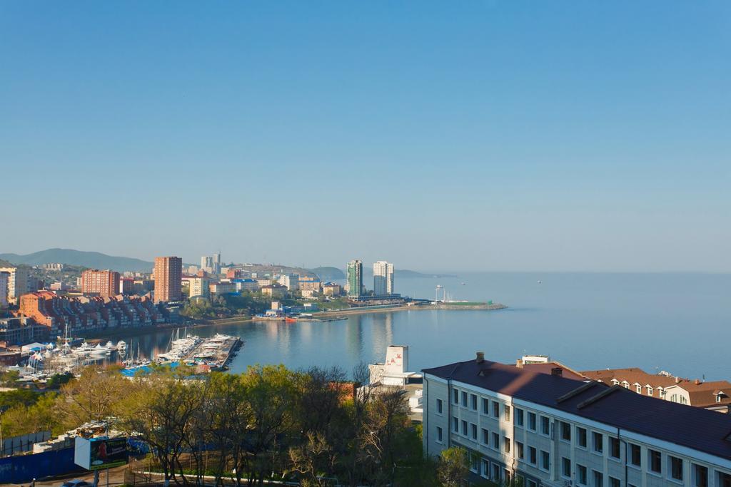 Azimut Hotel Владивосток Екстер'єр фото